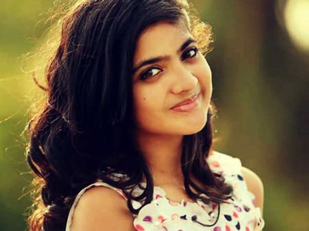 അശ്ലീല കമന്റിട്ടവന് കിടിലൻ മറുപടിയുമായി താരം!! ഇതിലും നല്ല മറുപടി സ്വപ്നങ്ങളിൽ മാത്രം...