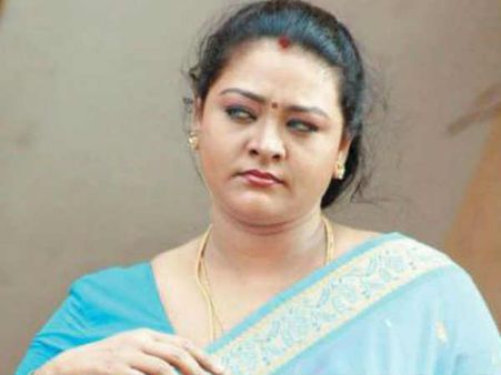 Shakeela: കാസ്റ്റിംഗ് കൗച്ചിനെ കുറിച്ച് ഷക്കീല!! കേൾക്കുന്നത് ആദ്യമായി, ലക്ഷ്യം പബ്ലിസിറ്റി