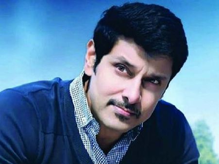 Vikram: 52 ന്റെ നിറവിൽ ചിയാൻ!! താരത്തിന് ആശംസ നേർന്ന് സഹതാരങ്ങൾ..