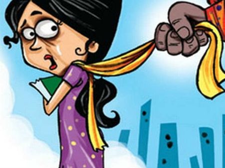 പുകവലി മാത്രമല്ല സ്ത്രീകളെ തൊട്ടാലും വലിയ വില കൊടുക്കേണ്ടി വരും! തിയേറ്ററുകളിൽ മുന്നറിയിപ്പ്