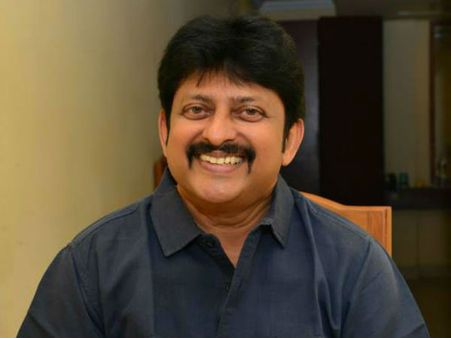 ഫഹദ് ഫാസില്‍ ഇഷ്ടനടനാണ്.. കളിയാക്കുമ്പോള്‍ ആരോഗ്യപരമായിട്ട് കളിയാക്കണമെന്ന് രാജസേനന്‍!!