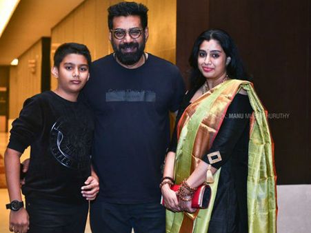 ബിജു മേനോന്‍ മദ്യപിക്കാറുണ്ടോ? സംയുക്ത നല്‍കിയ മറുപടി ഇങ്ങനെ, ശരിക്കും മാതൃകാ ദമ്പതികള്‍ തന്നെ, കാണൂ