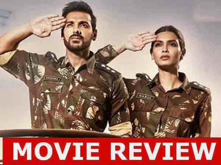 തീ നാളമായ് ജോൺ എബ്രഹാമിന്റെ “പരമാണു”: ഇന്ത്യ ആണവശക്തിയായി മാറിയ ചരിത്രകഥ!