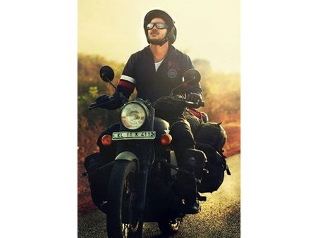 ദുല്‍ഖറിന്റെ ബുള്ളറ്റ് യാത്ര മാത്രമല്ല മലയാളത്തില്‍ അഡാറ് റോഡ് മൂവികള്‍ വേറെയുമുണ്ട്!