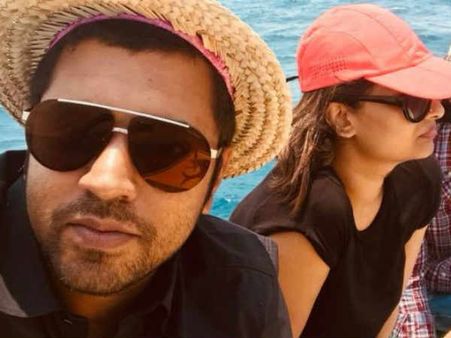 നിവിൻ ഇല്ലായിരുന്നുവെങ്കിൽ ഇങ്ങനെയൊന്നും സംഭവിക്കില്ല!! സഖാവിന് സല്യൂട്ട്...