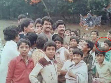 ലാലേട്ടന്റെ സിനിമയുടെ ഷൂട്ടിംഗ് കാണാന്‍ പോയ പയ്യന്‍ സംവിധാനം ചെയ്തത് മോഹന്‍ലാലിന്റെ 4 സിനിമ!!