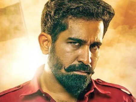 വിജയ് ആന്റണി ചിത്രം കാളിയുടെ ആദ്യ ഏഴ് മിനിറ്റ് രംഗങ്ങള്‍ പുറത്ത്! വീഡിയോ കാണാം