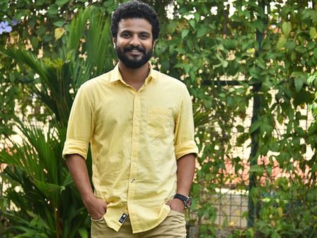 ഹിന്ദിയില്‍ അരങ്ങേറ്റം കുറിക്കാനൊരുങ്ങി നീരജ് മാധവ്! നടനെത്തുന്നത് ആമസോണ്‍ വെബ് സീരീസില്‍!!