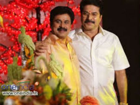 മമ്മൂട്ടിയെ നായകനാക്കാന്‍ ദിലീപ്? പ്രചരിച്ച വാര്‍ത്തയ്ക്ക് പിന്നിലെ യാഥാര്‍ത്ഥ്യം ഇങ്ങനെ, കാണൂ!