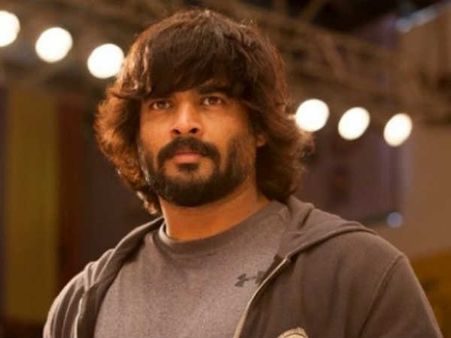 ഷാരൂഖ് ഉണ്ട് അനുഷ്കയുണ്ട്!! ഇത്തവണത്തെ മാഡിയുടെ പിറന്നാൾ സൂപ്പർ!! ചിത്രങ്ങൾ കാണാം