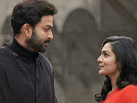 പാർവതിയും പൃഥ്വിയും കൂടെയുണ്ട്! ഡബ്ല്യുസിസിയുടെ പെരുമാറ്റം ഞെട്ടിപ്പിച്ചു, സംഘടനയ്ക്കെതിരെ റോഷ്നി