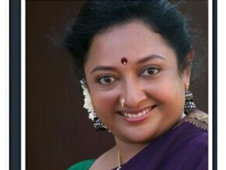 പാപ്പാ എന്നായിരുന്നു വിളിച്ചിരുന്നത്.. കലൈഞ്ജറുടെ ഓര്‍മകള്‍ പങ്കുവെച്ച് ഭാഗ്യശ്രീ