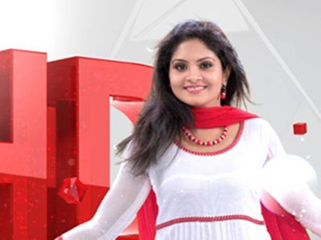 ബാഹുബലിയിലെ ഗ്രാഫിക്‌സ് പറ്റുമോ? പരസ്പരത്തില്‍ ഫ്‌ളക്‌സ് ഉപയോഗിച്ചോ? ദീപ്തി ഐപിഎസ് പറയുന്നത്?