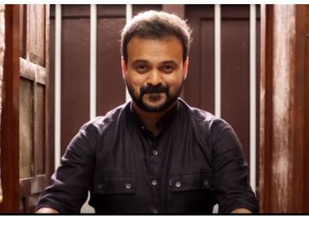 ചാക്കോച്ചനും അനുസിത്താരയും വീണ്ടും! ഒപ്പം ഷറഫുദ്ദീനും! ജോണി ജോണി യെസ് അപ്പയുടെ ട്രെയിലര്‍ പുറത്ത്