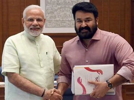 മോഹന്‍ലാലിനെ ആര്‍എസ്എസ് വിലയ്‌ക്കെടുത്തോ? പ്രചാരണങ്ങള്‍ക്ക് അല്‍പ്പായുസ്സെന്ന് സംവിധായകന്‍!