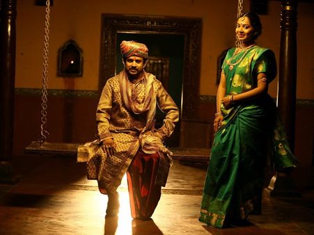 ആക്ഷന്‍, സസ്‌പെന്‍സ് ത്രില്ലര്‍ ചിത്രം ആകാശവര്‍ഷ മൂന്ന് ഭാഷകളില്‍!