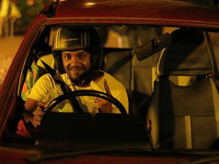 ആ രംഗത്തിൽ ഡ്യൂപ്പ് വേണ്ട!! സംവിധായകൻ ഡ്യൂപ്പായി, എല്ലാവരേയും ഞെട്ടിച്ച് ലില്ലിയുടെ സംവിധായകൻ, കാണാം