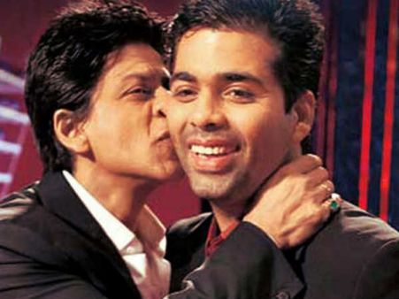 സ്വവര്‍ഗ ലൈംഗികത നിയമമാക്കി!! ഷാരൂഖ്-കരണ്‍ ജോഡിക്ക് ആശംസകള്‍, കെആർകെയുടെ ഫേസ്ബുക്ക് പോസ്റ്റ്