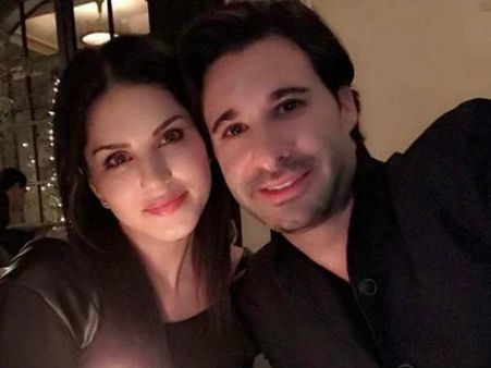 വിനായക ചതുർഥി ആഘോഷത്തിന് പ്രത്യേകതയുണ്ട്!! ഡാനിയലിന്റെ കൈകളിൽ കിടന്ന് സര്‍പ്രൈസ് പരസ്യമാക്കി സണ്ണി