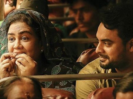 ഉമ്മയും മകനുമായി ഉര്‍വ്വശിയും ടൊവിനോയും! എന്റെ ഉമ്മാന്റെ പേര് ഫസ്റ്റ്‌ലുക്ക് പുറത്ത്‌