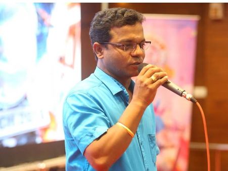 പാട്ടിനെ കുറ്റം പറഞ്ഞവര്‍ കേട്ടോളൂ, ധര്‍മജന്‍ ബോള്‍ഗാട്ടിയുടെ കിടിലം മറുപടി !!