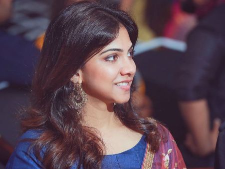 ഈ ഫോട്ടോ എടുത്തവര്‍ക്ക് നന്ദി, അമ്മയ്ക്ക് വളരെ ഇഷ്ടപ്പെട്ടു എന്ന് മഡോണ!!