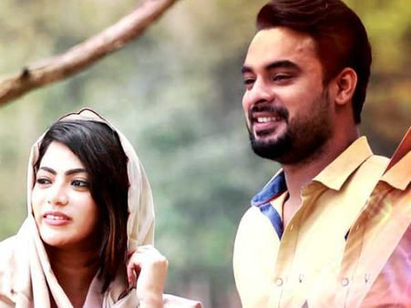 ''നീര്‍ കണികയില്‍ വെണ്‍വെയില്‍...''എന്റെ ഉമ്മാന്റെ പേരിലെ ആദ്യ ഗാനം പുറത്ത്, കാണൂ