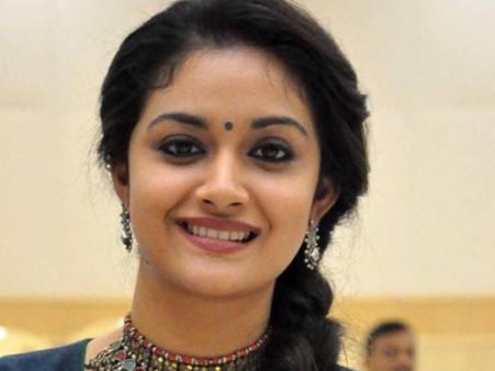 മഹാനടിയോടെ കീര്‍ത്തി തെലുങ്ക് ഉപേക്ഷിച്ചിട്ടില്ല, അടുത്ത സിനിമയും റെഡി!!