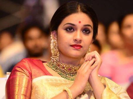 അജിത്തിനൊപ്പം മാത്രം ഒരു അവസരം ലഭിച്ചില്ല, കീര്‍ത്തി പ്രതീക്ഷയോടെ കാത്തിരിയ്ക്കുന്നു