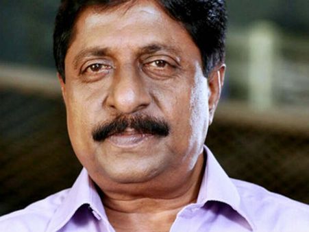 നടൻ ശ്രീനിവാസന് ദേഹാസ്വാസ്ഥ്യം!! കൊച്ചി സ്വകാര്യ ആശുപത്രിയിൽ പ്രവേശിപ്പിച്ചു..