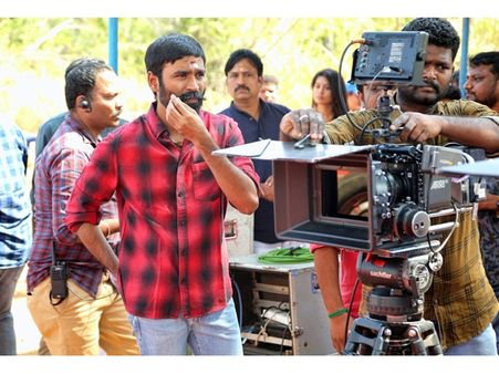 കൊടിക്കു ശേഷം ധനുഷ് വീണ്ടും ഇരട്ടവേഷത്തില്‍! പുതിയ ചിത്രത്തിന്റെ ഷൂട്ടിംഗ് ആരംഭിച്ചു