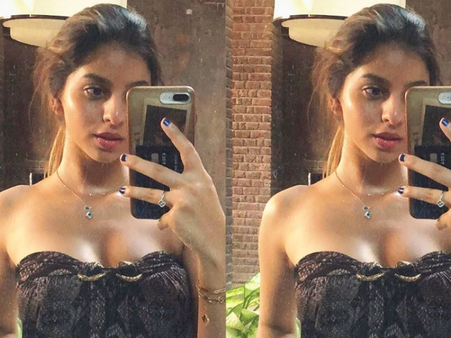 എടിഎം കാര്‍ഡ് സെല്‍ഫിയുമായി സുഹാന ഖാന്‍! താരപുത്രിയുടെ സെല്‍ഫിയെ ഏറ്റെടുത്ത് ആരാധകരും! കാണൂ!