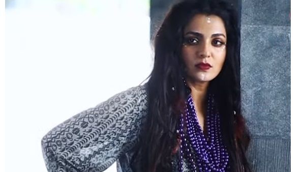 മൂന്ന് വ്യത്യസ്ത മേക്കോവറുകളില്‍ പാര്‍വതിയുടെ പുതിയ ഫോട്ടോഷൂട്ട്! വൈറലായി വീഡിയോ! കാണൂ