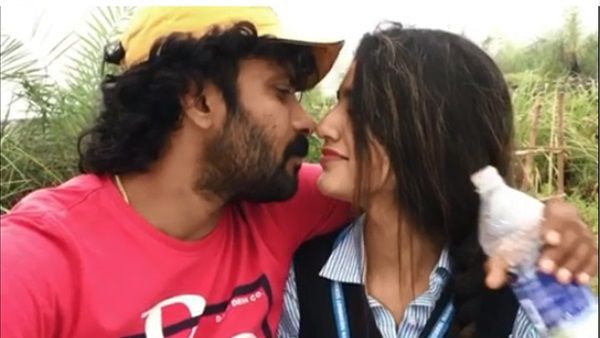 റൊമാന്റിക്ക് മൂഡില്‍ ചുംബിക്കാന്‍ ഒരുങ്ങി പ്രിയ വാര്യര്‍! പറ്റിച്ച് ക്യാമറാമാന്‍! വീഡിയോ വൈറല്‍
