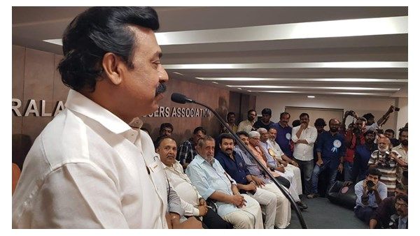 മമ്മൂട്ടിക്കും മോഹന്‍ലാലിനും നന്ദി! വേദനിപ്പിച്ച കാര്യം പറയാതിരുന്നാല്‍ ശരിയാവില്ലെന്ന് വിനയന്‍!