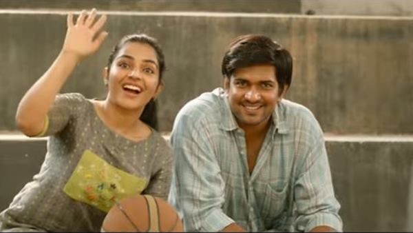 നീ മഴവില്ലു പോലെന്‍...! ഫൈനല്‍സിന് വേണ്ടി പ്രിയ വാര്യര്‍ ആലപിച്ച ഗാനത്തിന്റെ വീഡിയോ