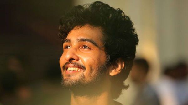 ഷെയിന്‍ നിഗം മുടിവെട്ടിയ വിവാദം; മുടിയല്ലേ വെട്ടിയത് തലയല്ലല്ലോ എന്ന് ഖുര്‍ബാനി സംവിധായകന്‍