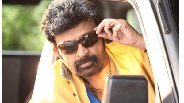 തെലുങ്ക് സൂപ്പര്‍താരം രാജശേഖറിന്റെ കാര്‍ അപകടത്തില്‍പ്പെട്ടു