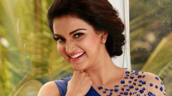 പര്‍ദ്ദയിട്ട് ലുലുമാളില്‍ പോയപ്പോള്‍ ഒരാള്‍ വന്നു അസലാമു അലൈക്കും പറഞ്ഞു, എന്റെ മറുപടി അതായിരുന്നു