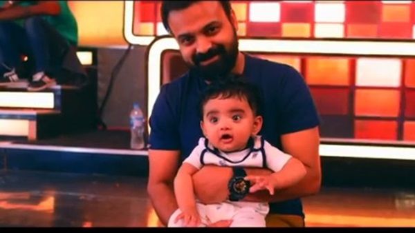 ഇസയുടെ ക്യൂട്ട് വീഡിയോയുമായി ചാക്കോച്ചന്‍! ജീവിതത്തിലെ എറ്റവും വലിയ സന്തോഷം കൈകളിലെന്നും താരം