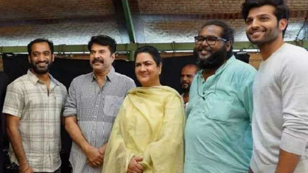 ദുല്‍ഖറിന്‍റെ സിനിമയിലേക്ക് മമ്മൂട്ടിയെത്തി! ഫോട്ടോയില്‍ മകനെവിടെയെന്ന് ആരാധകരുടെ ചോദ്യം!