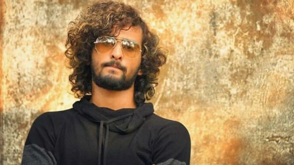 പ്രിയപ്പെട്ടവർ മോശമായി പറഞ്ഞാൽ പ്രതികരിക്കില്ല! തീർക്കുന്നത് ഇങ്ങനെയാണ്, വെളിപ്പെടുത്തി ഷെയിൻ