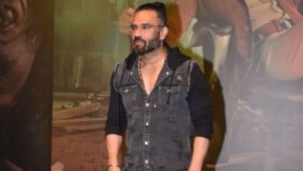 അച്ഛനെ നോക്കാനായി 4 വര്‍ഷം സിനിമയില്‍ നിന്നും മാറി നിന്നു ! സുനില്‍ ഷെട്ടിയെക്കുറിച്ച് രജനീകാന്ത്!