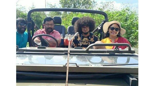 ലെച്ചുവിന്റെ ഹണിമൂണ്‍ ഒരു സൈഡില്‍, കുടുംബമൊന്നിച്ച് ടൂറ് പോയി ബാലുവും നീലുവും, വീഡിയോ കാണാം