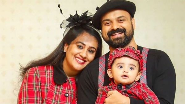 പ്രിയയെ കാണാന്‍ കോളേജ് ഹോസ്റ്റലില്‍ പോയ ചാക്കോച്ചന് ബിഷപ്പ് നല്‍കിയ സ്വീകരണം ഇങ്ങനെ!
