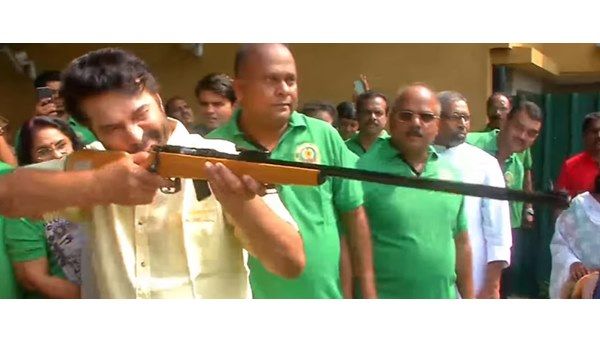 തോക്ക് ലൈസന്‍സില്ല- പുതിയ ഹോബിയുമായി മെഗാസ്റ്റാര്‍ മമ്മൂട്ടി! ഷൂട്ടിങ് ചെയ്യുന്ന ചിത്രങ്ങള്‍ പുറത്ത്