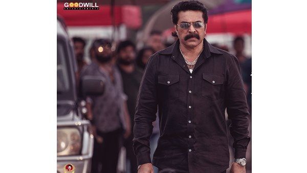 ഷൈലോക്ക് കാണുന്നതിന് മുന്‍പ് അറിഞ്ഞിരിക്കാന്‍ ചില കാര്യങ്ങള്‍! വീണ്ടും മമ്മൂട്ടിയുടെ മാസ് ചിത്രമാണ്