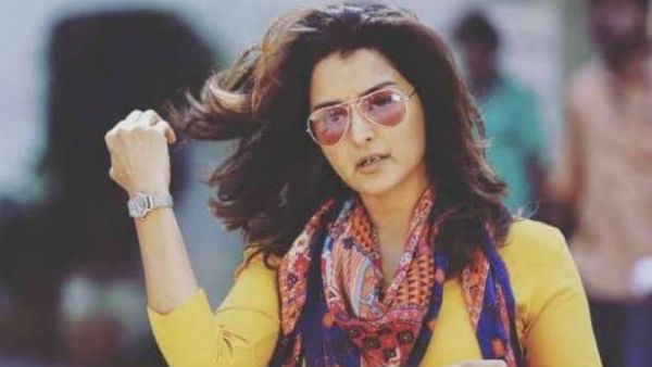 22 വര്‍ഷങ്ങള്‍ക്ക് ശേഷം വീണ്ടും ആ കോണിപ്പടി കയറി മഞ്ജു, നന്ദി പറഞ്ഞ് താരം, വീഡിയോ വൈറൽ