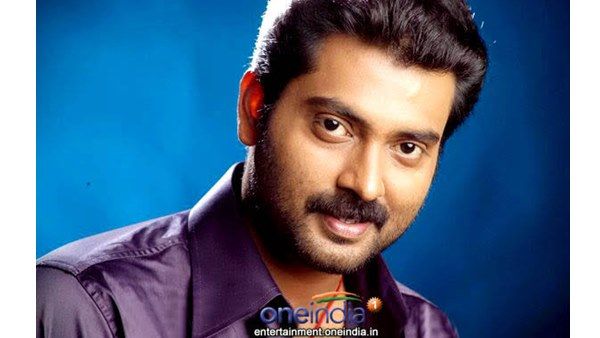 മലയാളത്തില്‍ 7 സിനിമ കമ്മിറ്റ് ചെയ്തു, ആറെണ്ണവും ക്യാന്‍സലായി! വെളിപ്പെടുത്തലുമായി നരേന്‍