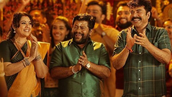 മെഗാസ്റ്റാറിനൊപ്പം രാജ്കിരണും മീനയും! ഷൈലോക്കിന്റെ ആഘോഷ പോസ്റ്റര്‍ പുറത്ത്‌